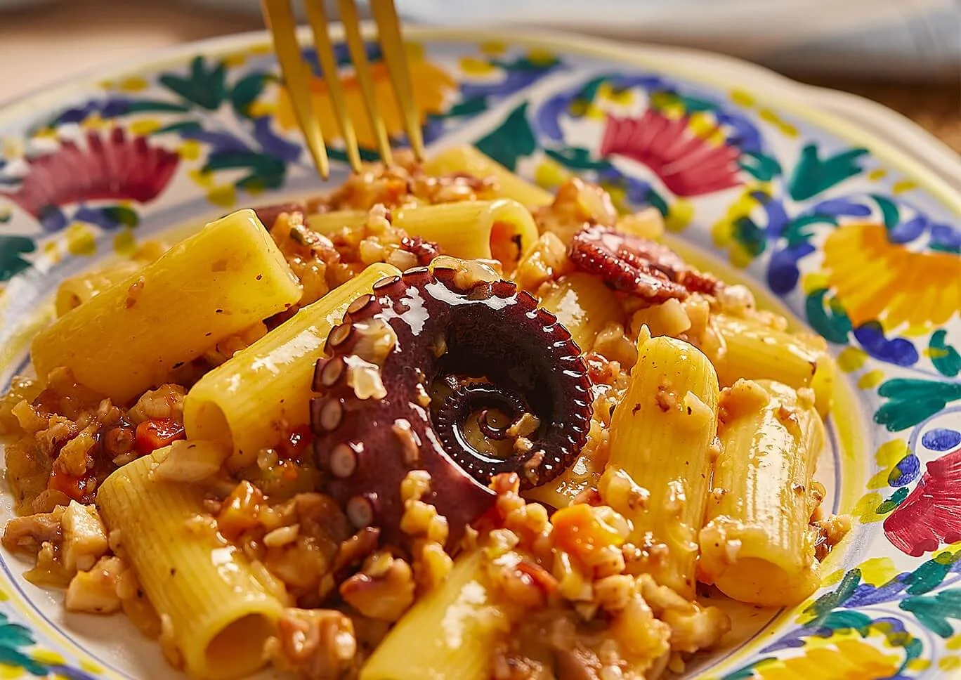 il-rigatone-voiello-n-124-alla-genovese-di-polpo